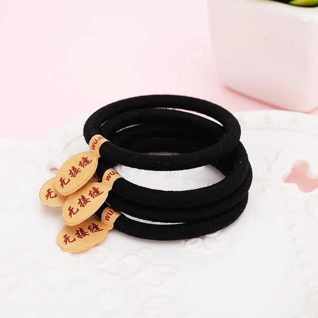 Black Seamless Hair Ties 12